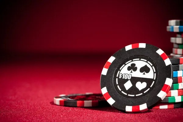 suara4d live dealer table with multi-camera view and betting interface
